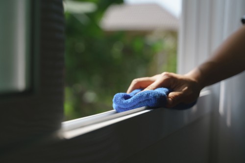 How To Clean Your Sliding Window Track?